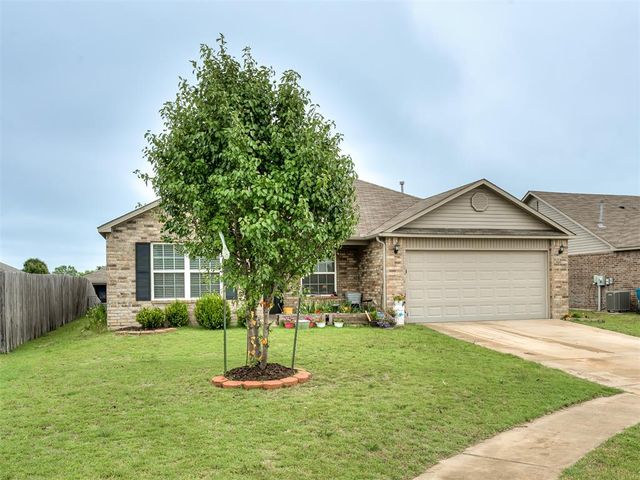 1700 Bartlett Drive, Newcastle, OK 73065