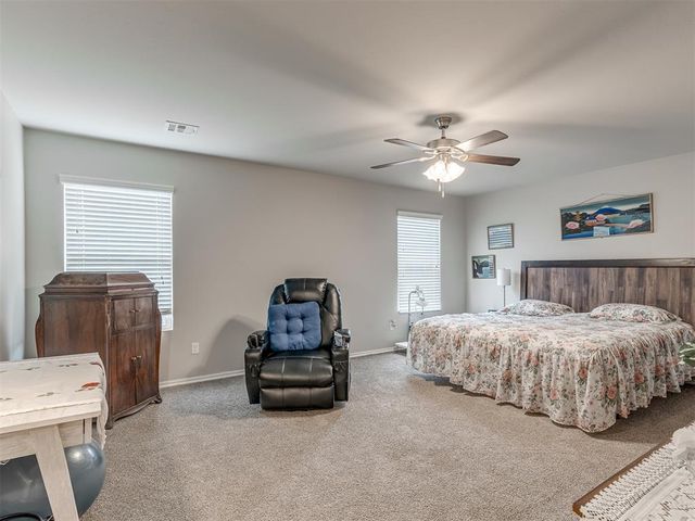 1700 Bartlett Drive, Newcastle, OK 73065