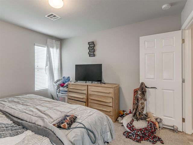 1700 Bartlett Drive, Newcastle, OK 73065
