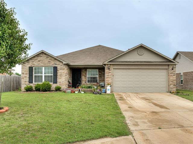 1700 Bartlett Drive, Newcastle, OK 73065