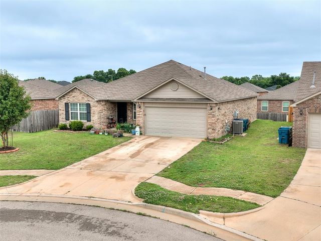 1700 Bartlett Drive, Newcastle, OK 73065