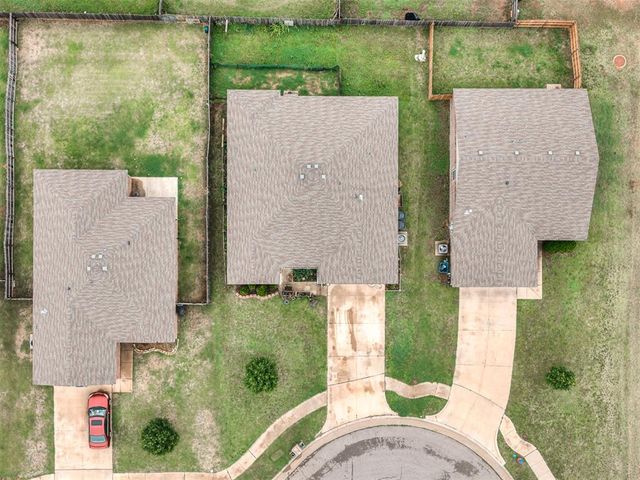 1700 Bartlett Drive, Newcastle, OK 73065
