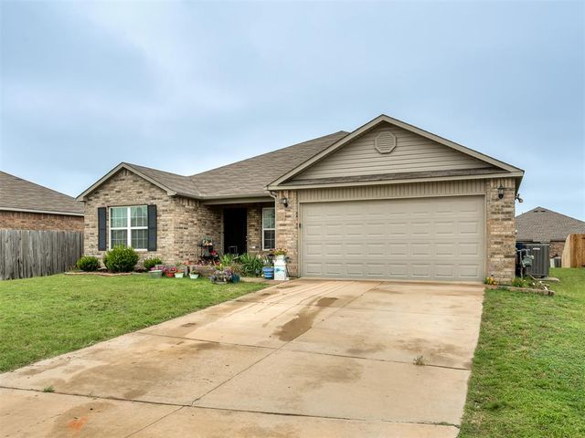 1700 Bartlett Drive, Newcastle, OK 73065