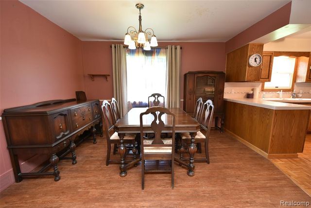 7304 Sharp Road, Swartz Creek, MI 48473