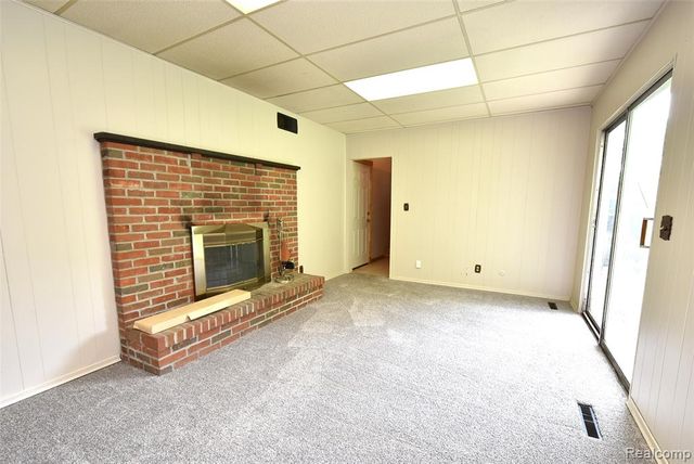 7304 Sharp Road, Swartz Creek, MI 48473