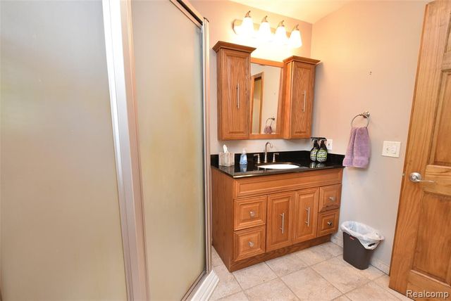 7304 Sharp Road, Swartz Creek, MI 48473