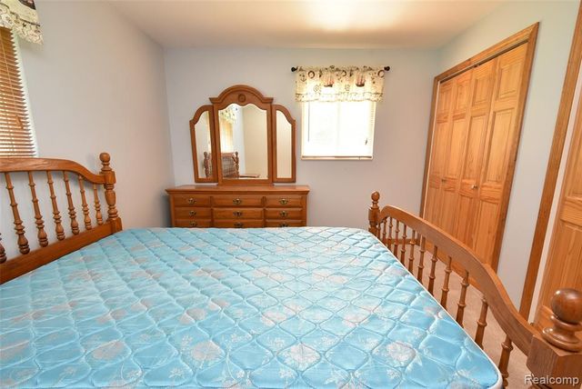 7304 Sharp Road, Swartz Creek, MI 48473