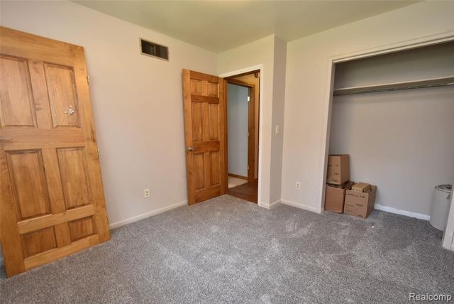 7304 Sharp Road, Swartz Creek, MI 48473