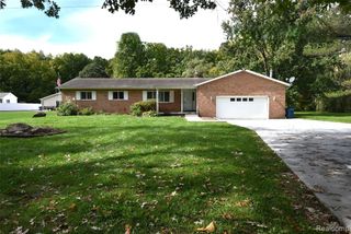 7304 Sharp Road, Swartz Creek, MI 48473