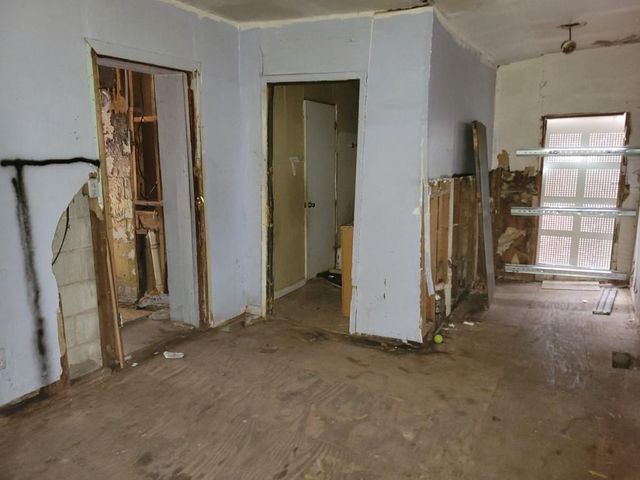 516 Warren Avenue, Scottdale, GA 30079