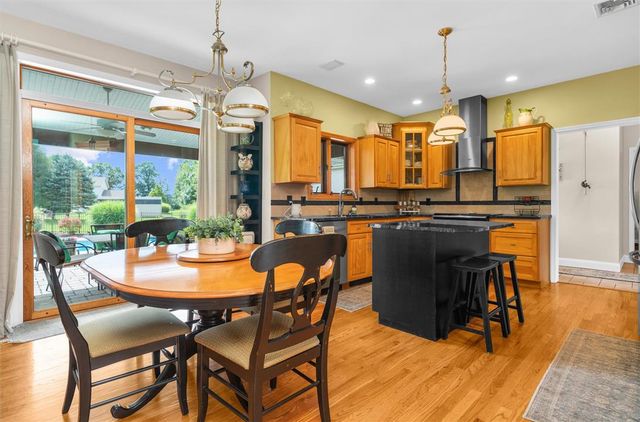 1195 Sierra Drive, Lehigh Twp, PA 18038