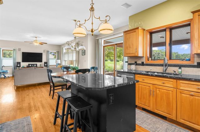 1195 Sierra Drive, Lehigh Twp, PA 18038
