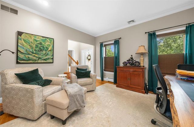 1195 Sierra Drive, Lehigh Twp, PA 18038