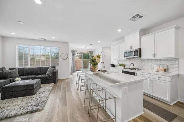 3267 S Cantona Paseo, Ontario, CA 91762