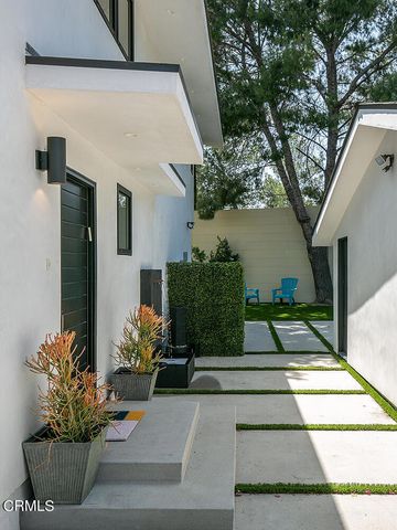 2149 Estes Road, Los Angeles, CA 90041