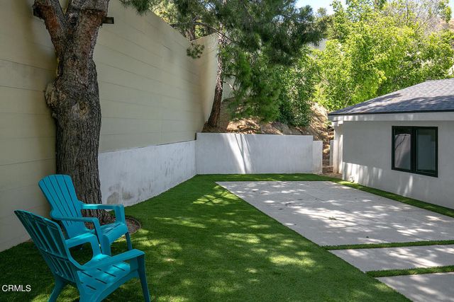 2149 Estes Road, Los Angeles, CA 90041