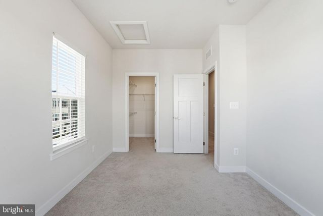 42538 TIBER FALLS SQ, Sterling, VA 20166