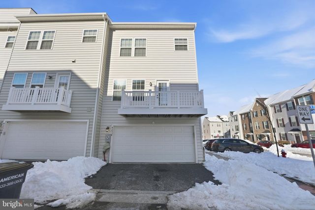 42538 TIBER FALLS SQ, Sterling, VA 20166