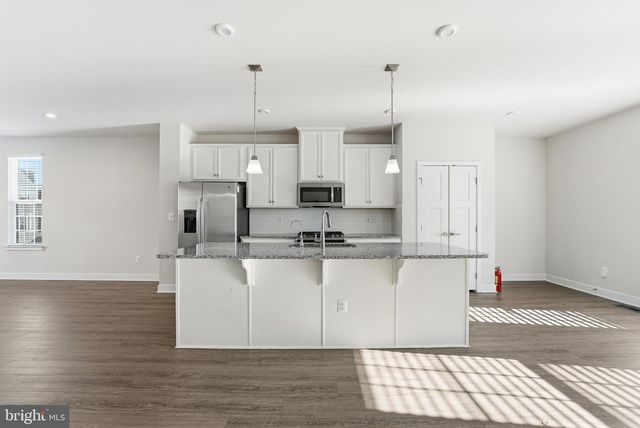 42538 TIBER FALLS SQ, Sterling, VA 20166