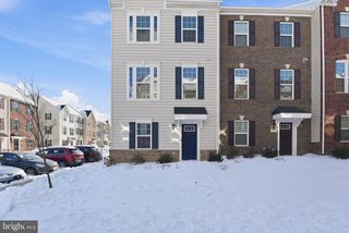 42538 TIBER FALLS SQ, Sterling, VA 20166