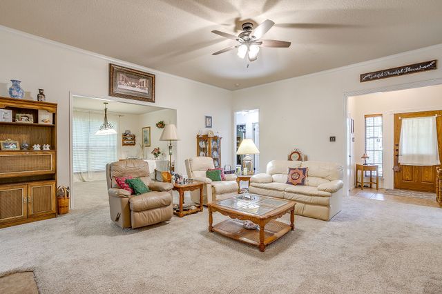 725 Snapper Drive, Burleson, TX 76028