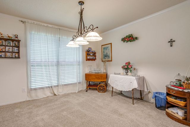 725 Snapper Drive, Burleson, TX 76028