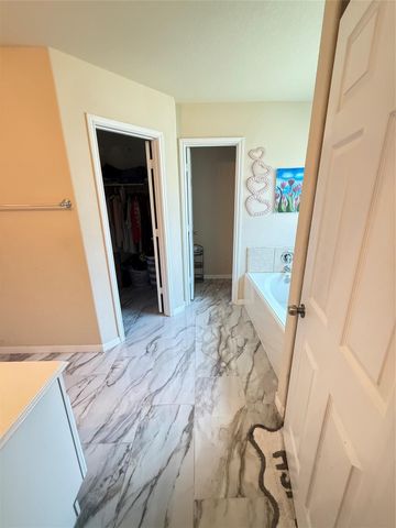 3002 Barkers Crossing Avenue, Houston, TX 77084