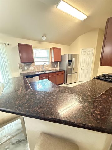 3002 Barkers Crossing Avenue, Houston, TX 77084