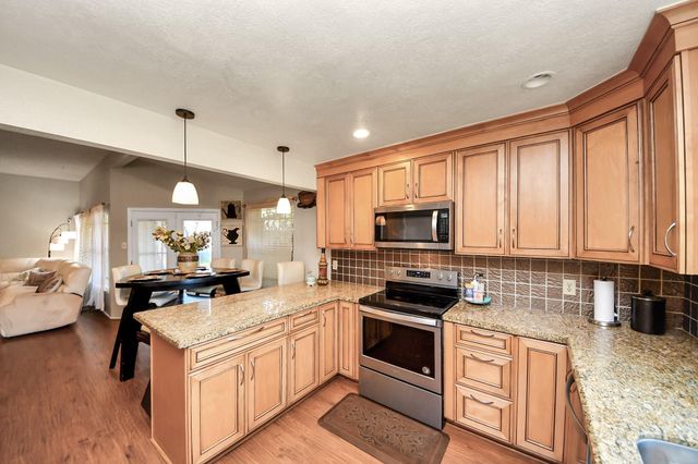 2455 Edgedale Drive, Missouri City, TX 77489