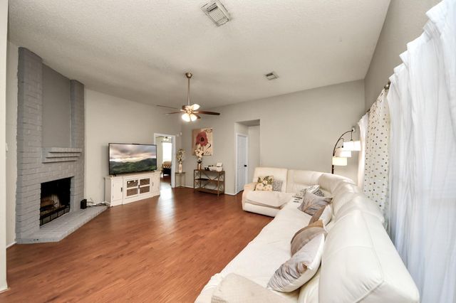 2455 Edgedale Drive, Missouri City, TX 77489