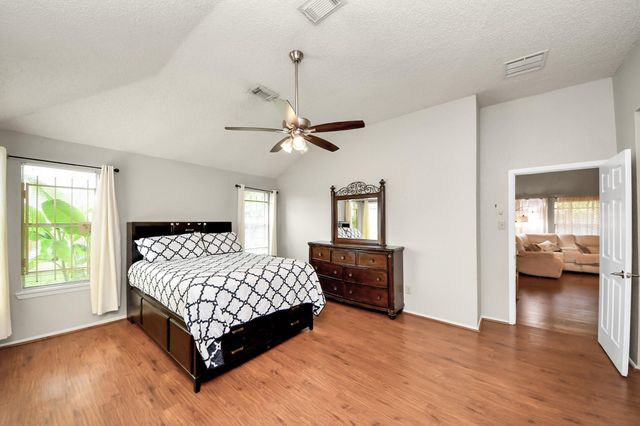 2455 Edgedale Drive, Missouri City, TX 77489