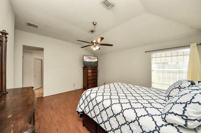2455 Edgedale Drive, Missouri City, TX 77489