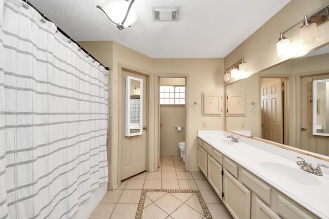 2455 Edgedale Drive, Missouri City, TX 77489
