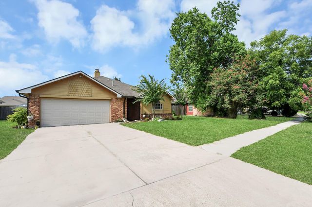 2455 Edgedale Drive, Missouri City, TX 77489