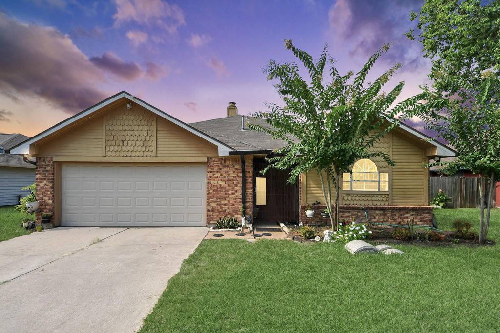 2455 Edgedale Drive, Missouri City, TX 77489