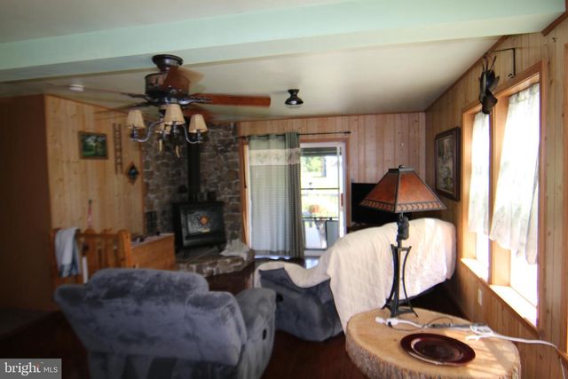 2151 PARKWAY WEST, Harrisburg, PA 17112
