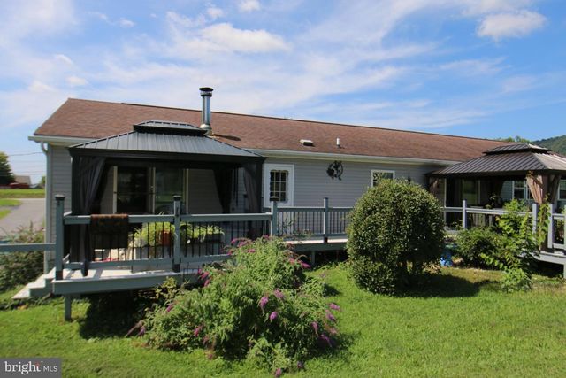 2151 PARKWAY WEST, Harrisburg, PA 17112