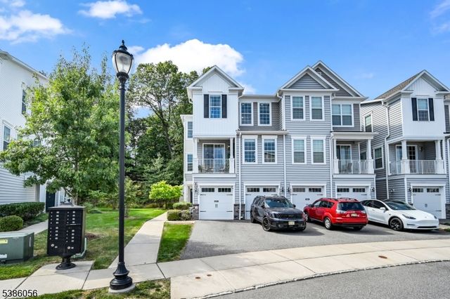 130 Sequoia Dr, Cedar Grove Twp., NJ 07009