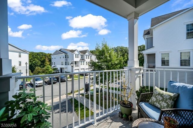 130 Sequoia Dr, Cedar Grove Twp., NJ 07009