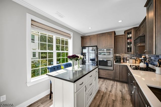 130 Sequoia Dr, Cedar Grove Twp., NJ 07009