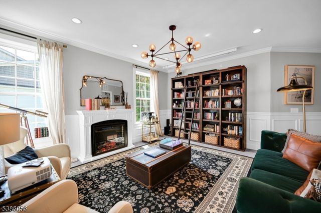 130 Sequoia Dr, Cedar Grove Twp., NJ 07009
