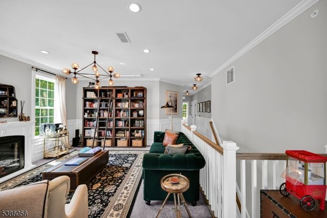 130 Sequoia Dr, Cedar Grove Twp., NJ 07009
