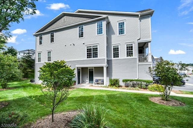 130 Sequoia Dr, Cedar Grove Twp., NJ 07009
