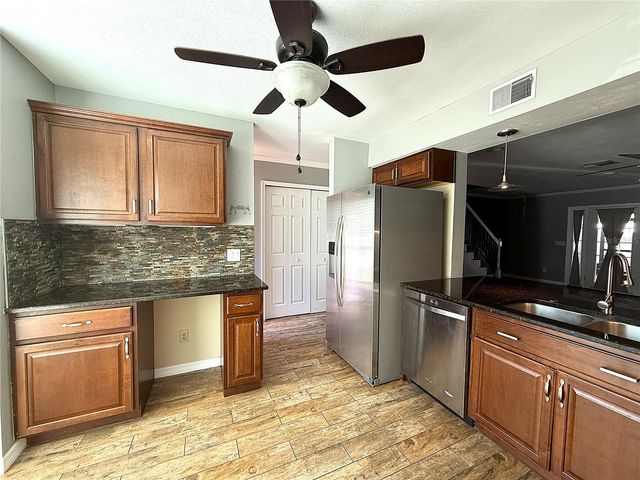 16335 RAMBLING VINE DRIVE W, Tampa, FL 33624
