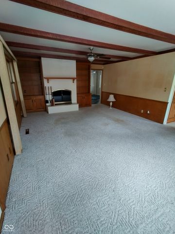 1321 Greenway Drive, Anderson, IN 46011