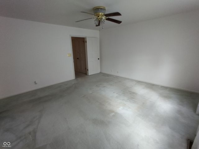 1321 Greenway Drive, Anderson, IN 46011