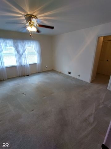 1321 Greenway Drive, Anderson, IN 46011