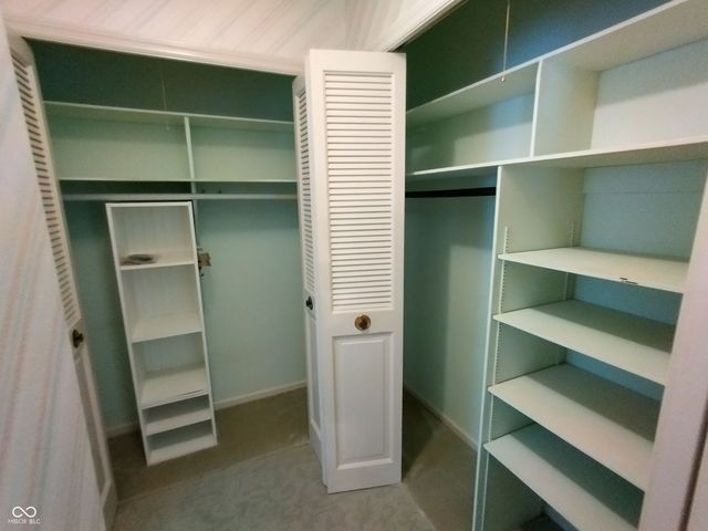 1321 Greenway Drive, Anderson, IN 46011