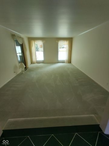 1321 Greenway Drive, Anderson, IN 46011