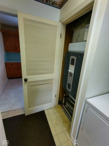 1321 Greenway Drive, Anderson, IN 46011